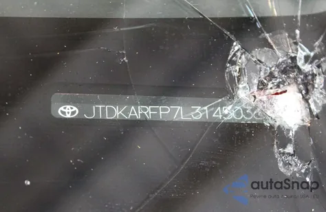 2020 Toyota Prius Prime Le из США, поврежденный, VIN JTDKARFP7L3145036